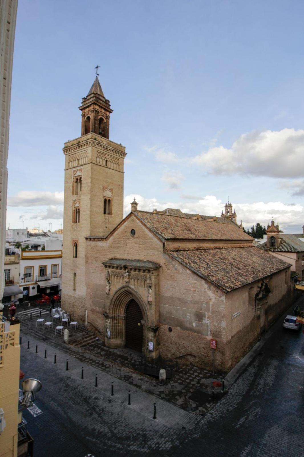 Hosfty Centro Mirador San Marcos 1 Appartement Sevilla Buitenkant foto