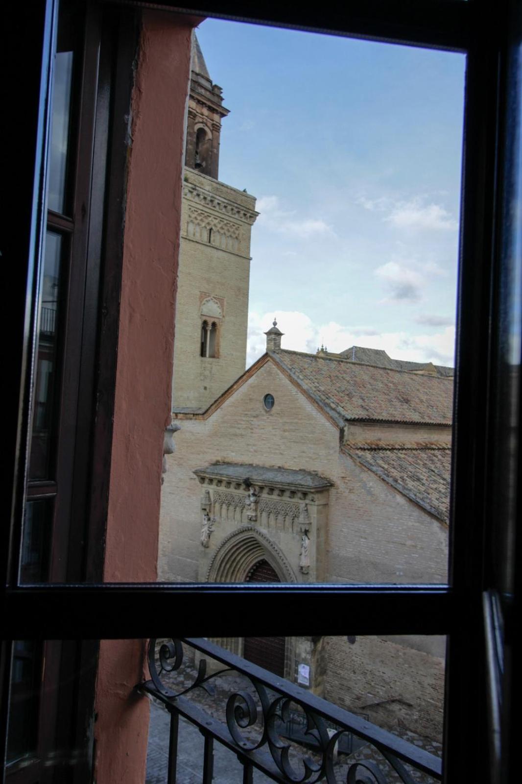 Hosfty Centro Mirador San Marcos 1 Appartement Sevilla Buitenkant foto