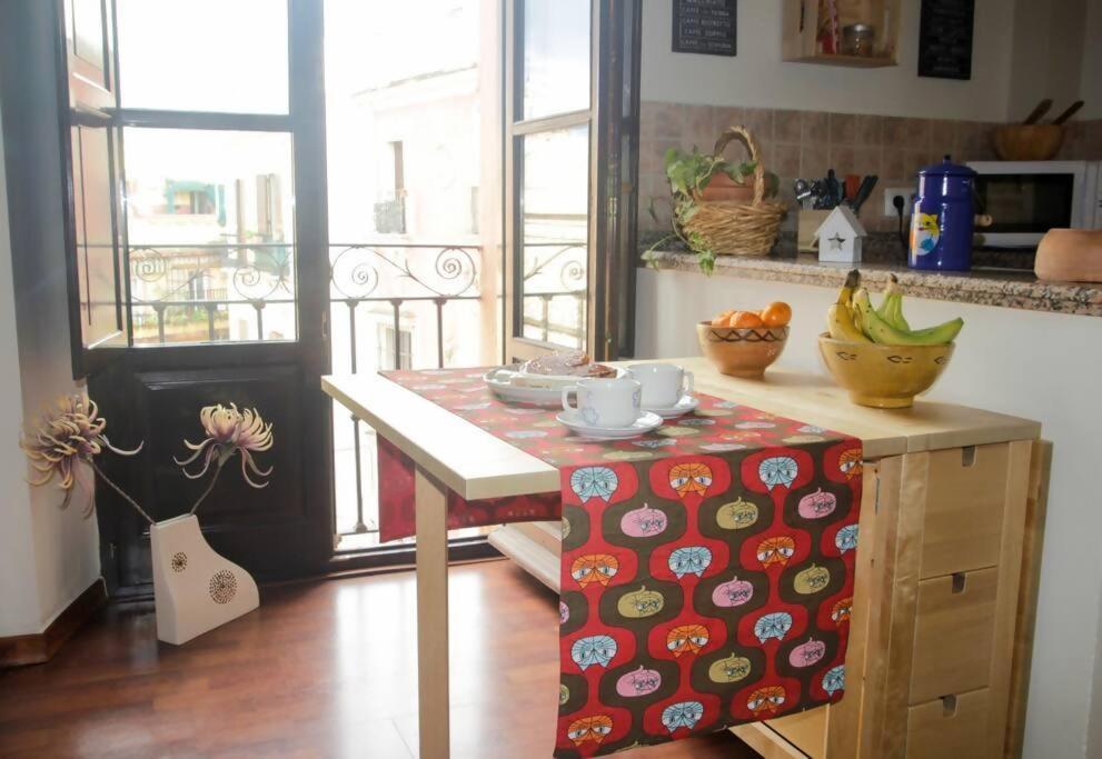 Hosfty Centro Mirador San Marcos 1 Appartement Sevilla Buitenkant foto